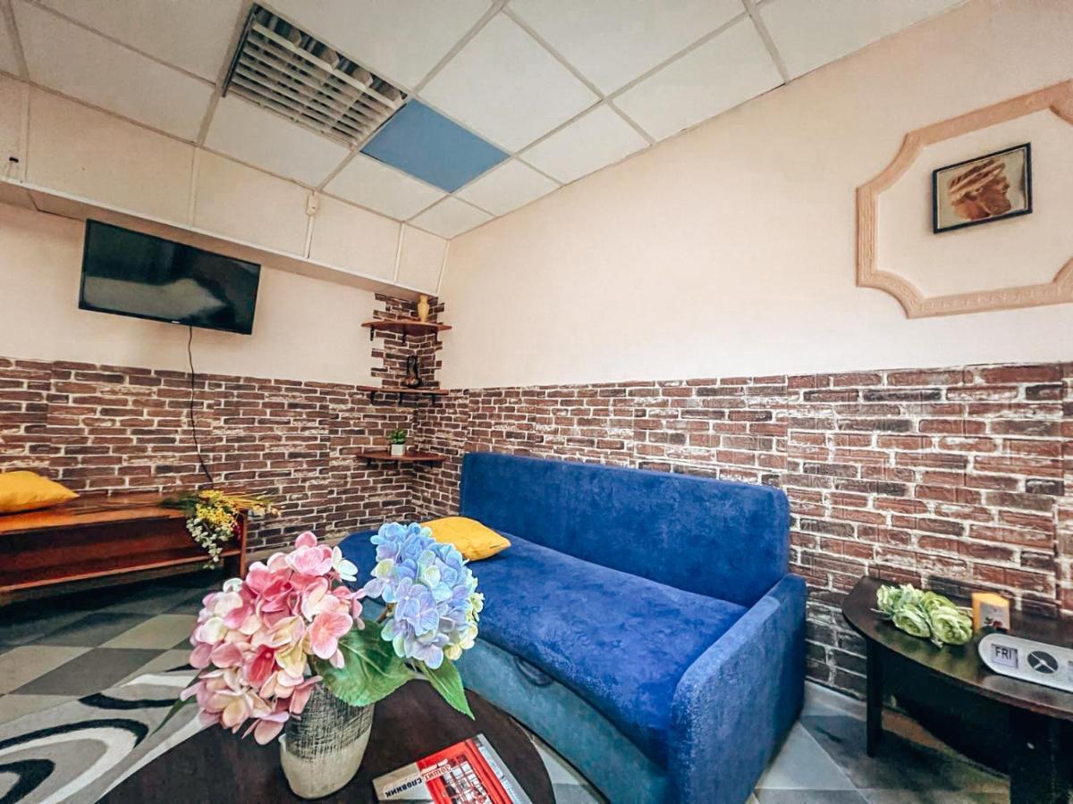 Guest House On Saksahanskoho Street Киев Экстерьер фото