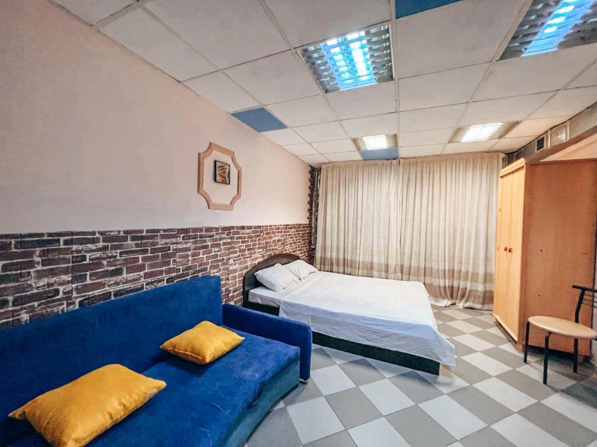 Guest House On Saksahanskoho Street Киев Экстерьер фото