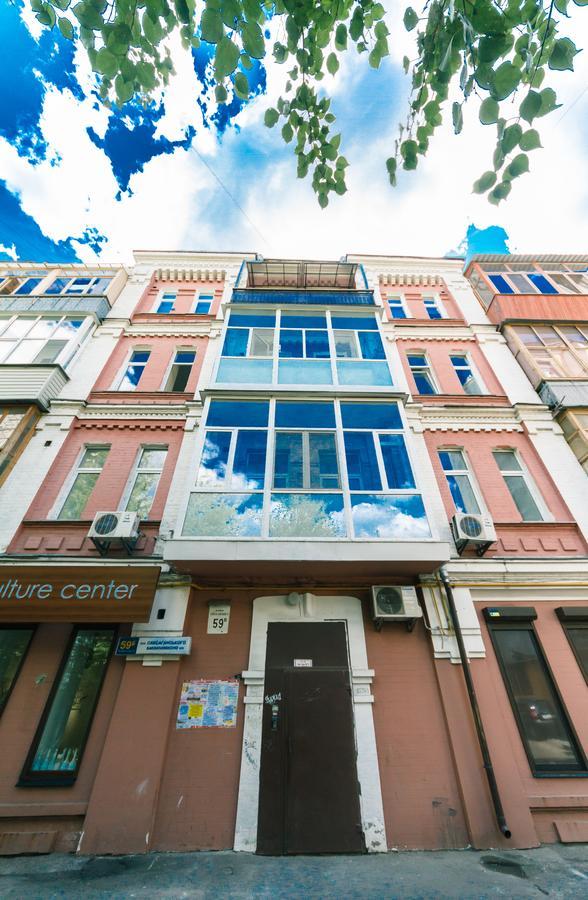 Guest House On Saksahanskoho Street Киев Экстерьер фото