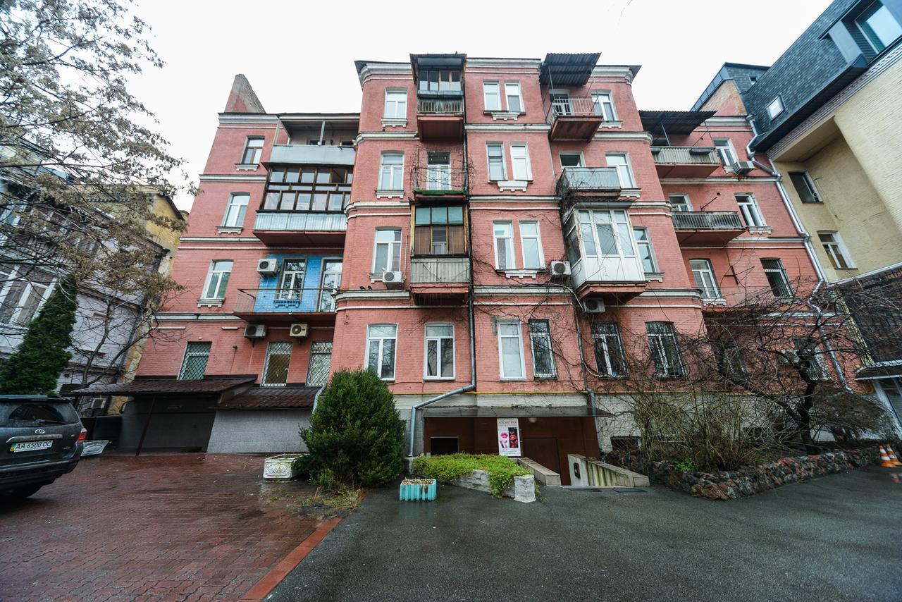 Guest House On Saksahanskoho Street Киев Экстерьер фото